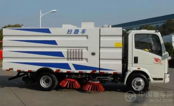 中国重汽CNG轻卡改装扫路车 满足你的想象